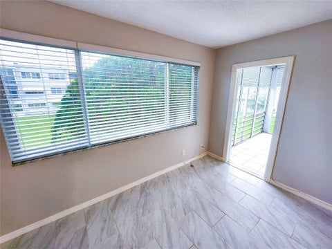 Tiny photo for 2300 PARK Lane #216, Hollywood, FL 33021 (MLS # B26082898)