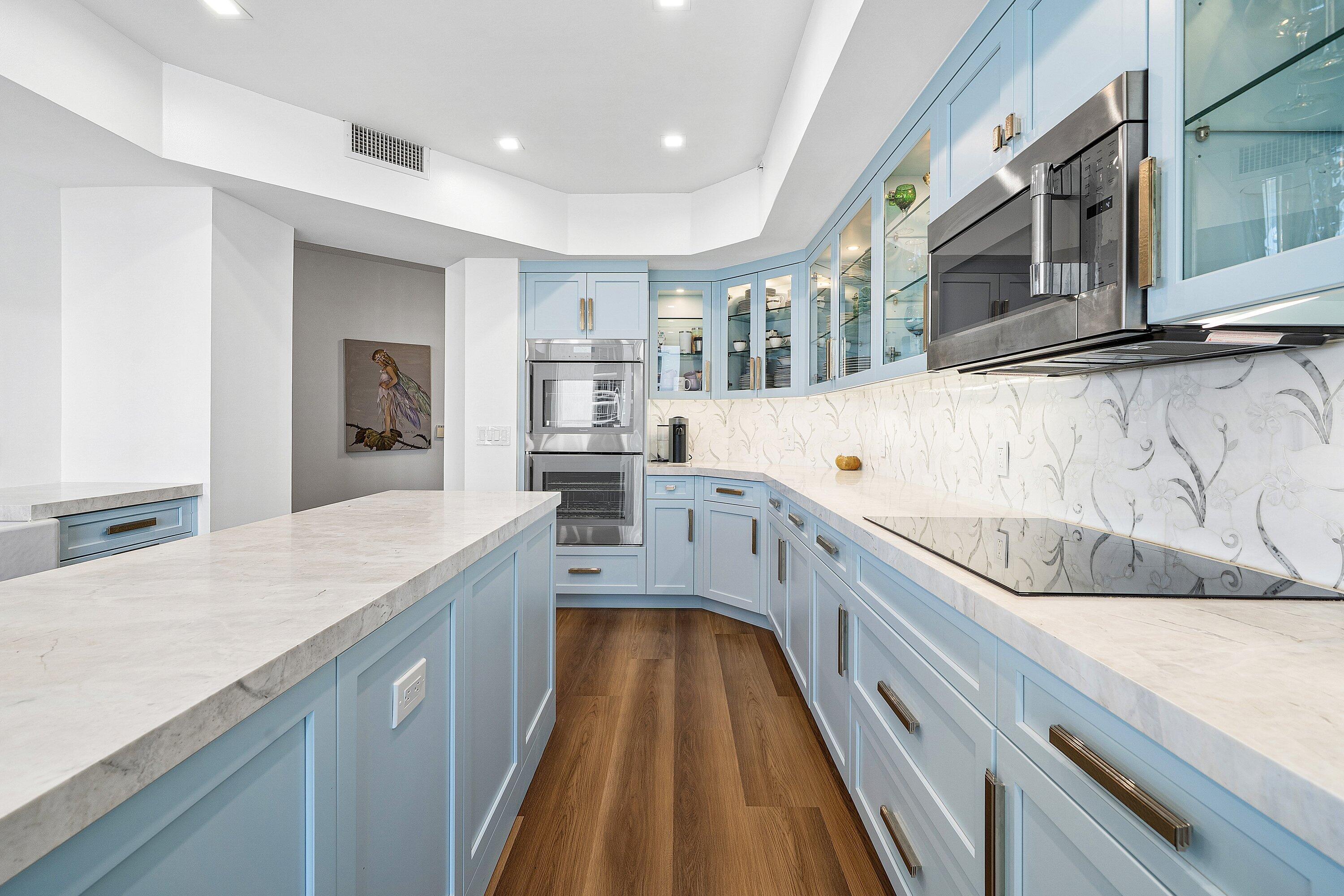 LHERMITAGE I CONDOMINIUM - Residential