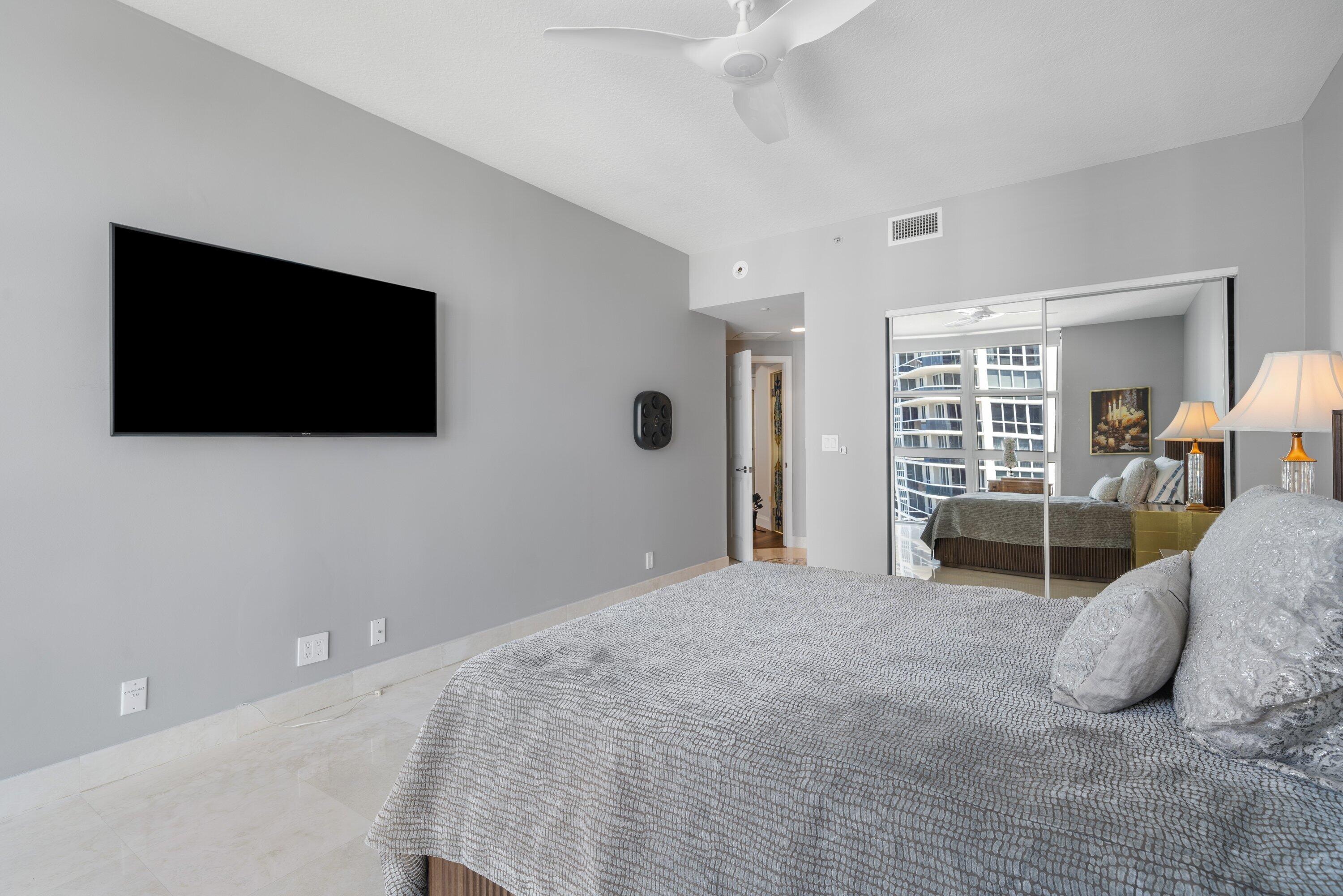 LHERMITAGE I CONDOMINIUM - Residential