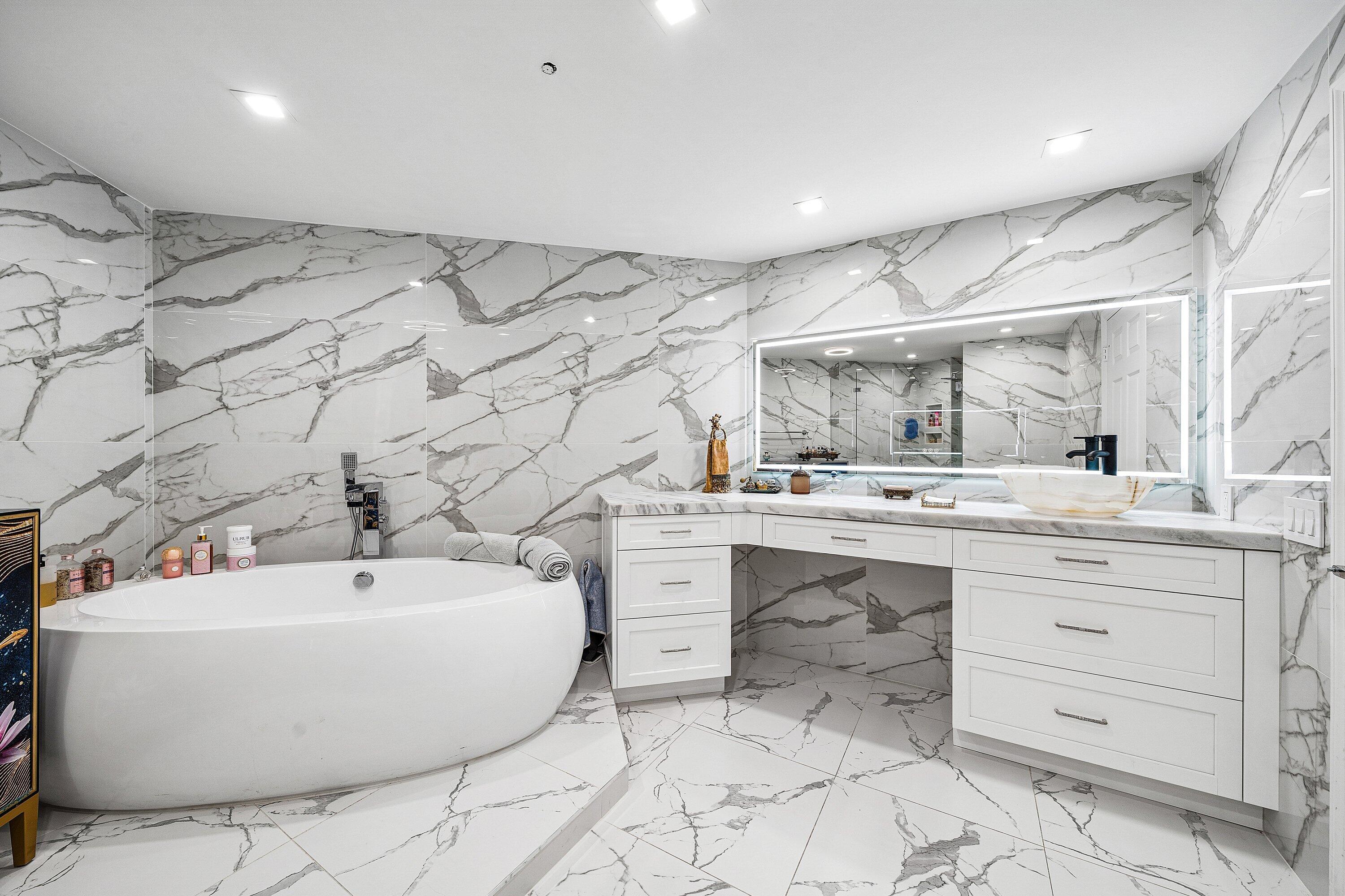 LHERMITAGE I CONDOMINIUM - Residential