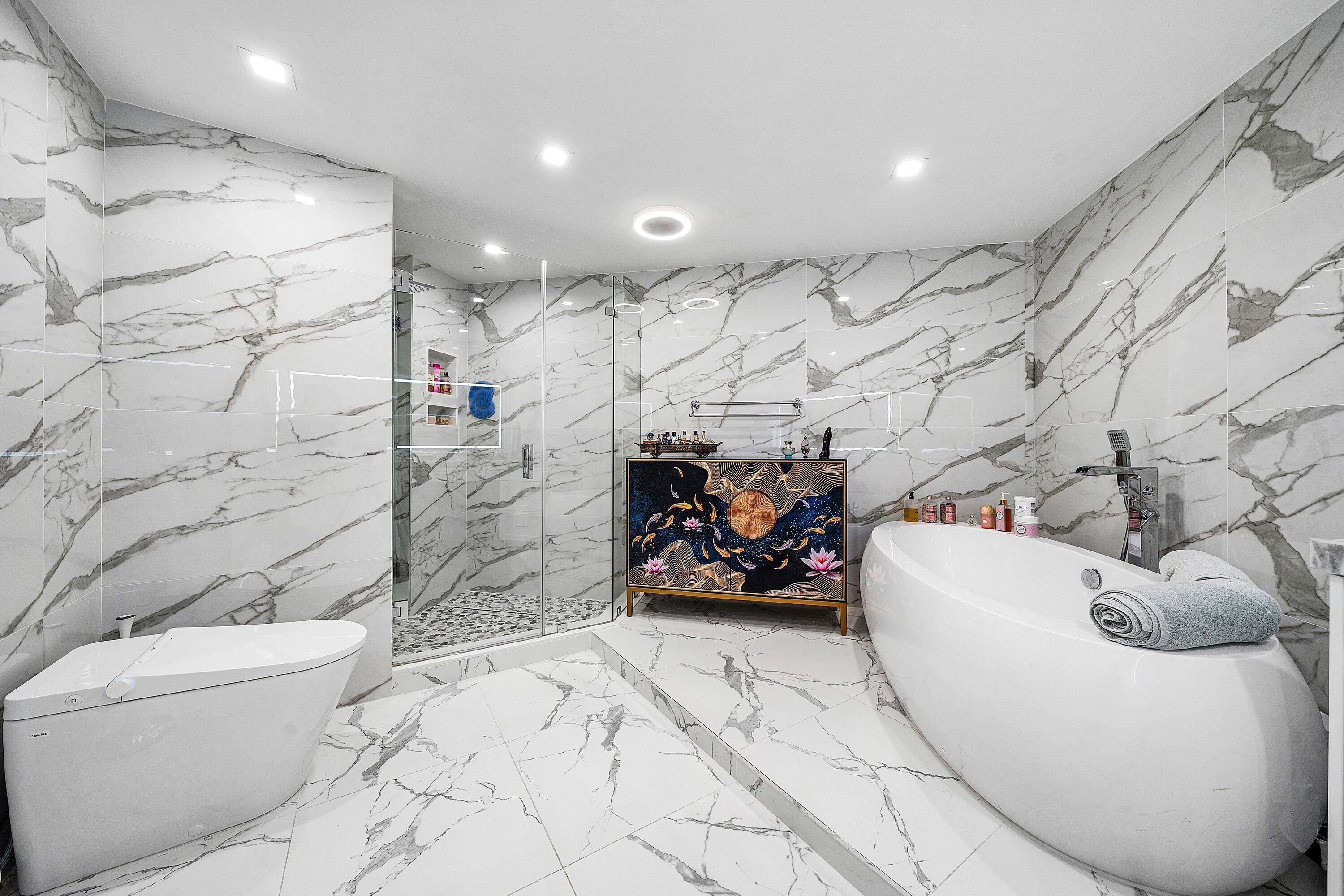 LHERMITAGE I CONDOMINIUM - Residential