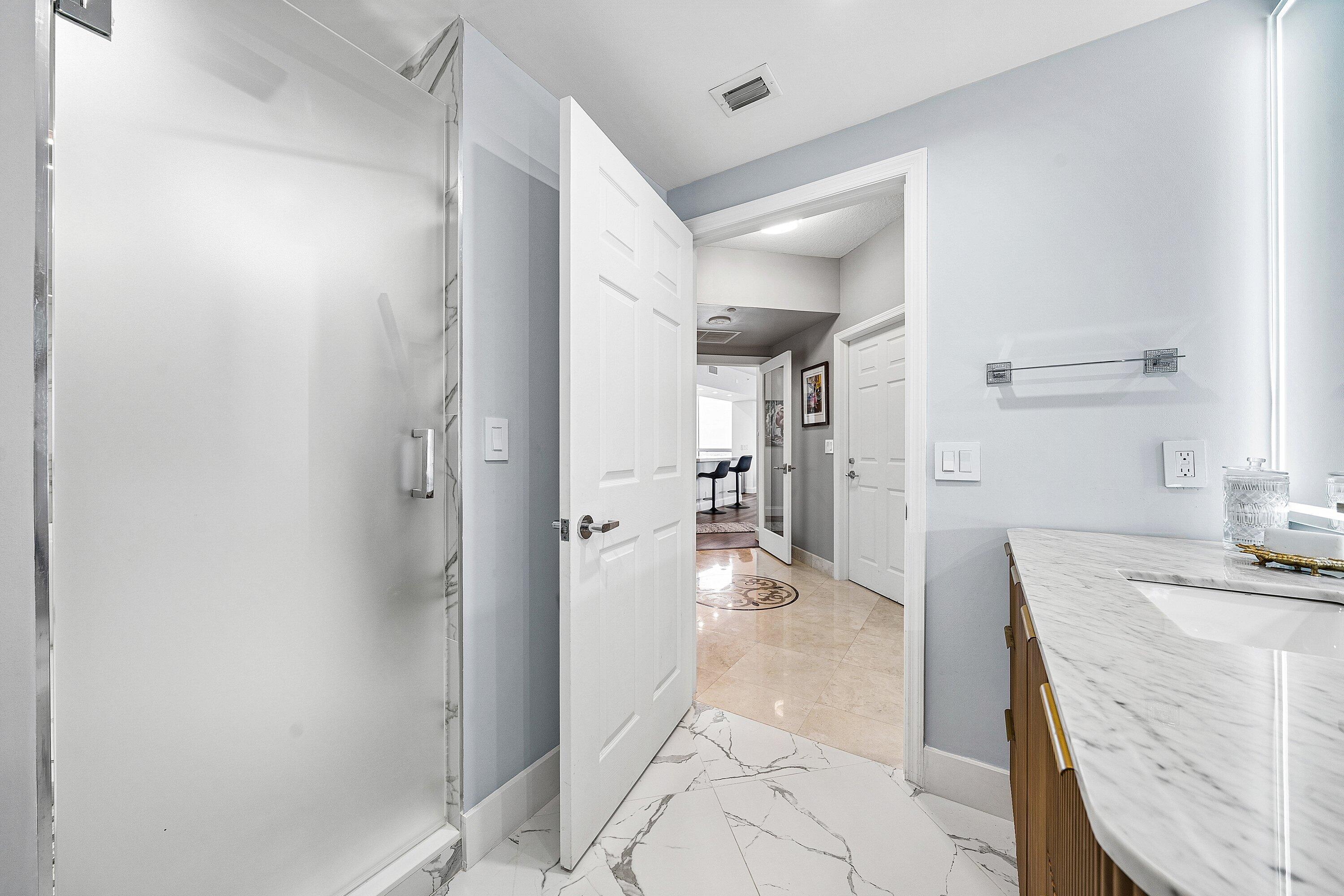 LHERMITAGE I CONDOMINIUM - Residential