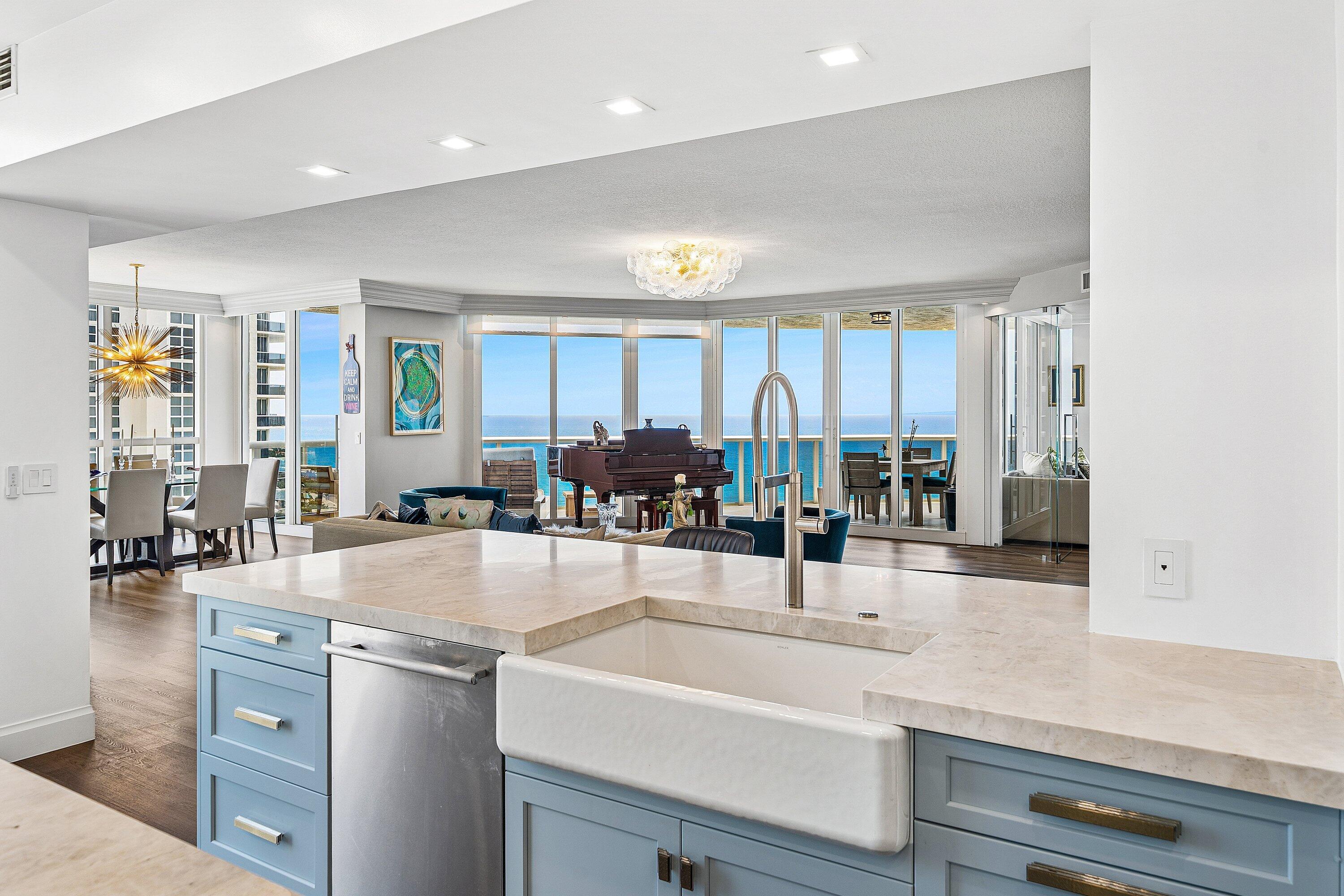 LHERMITAGE I CONDOMINIUM - Residential