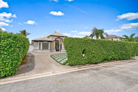 A home in North Palm Beach