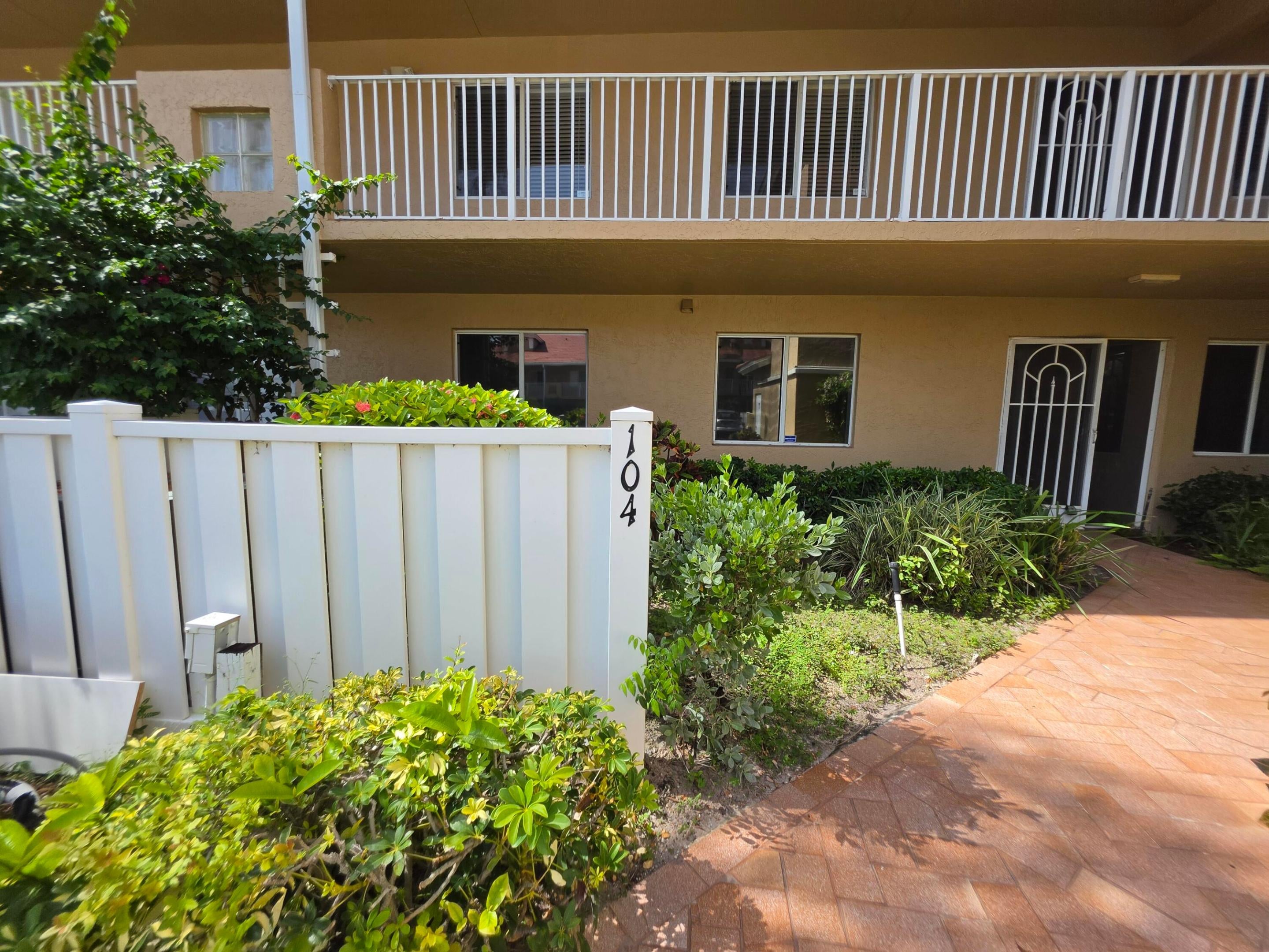 5951 REGAL GLEN Drive 104
