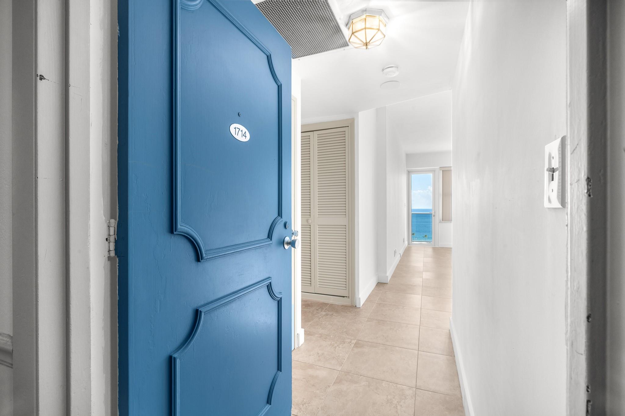 Coral Ridge Towers South - Residential