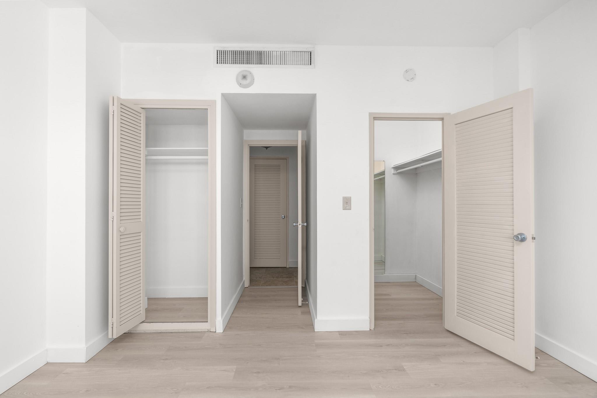 Coral Ridge Towers South - Residential