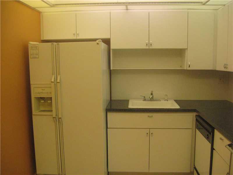 OLYMPUS CONDO PH A - Residential Lease