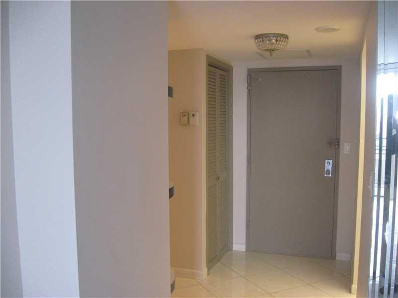 OLYMPUS CONDO PH A - Residential Lease