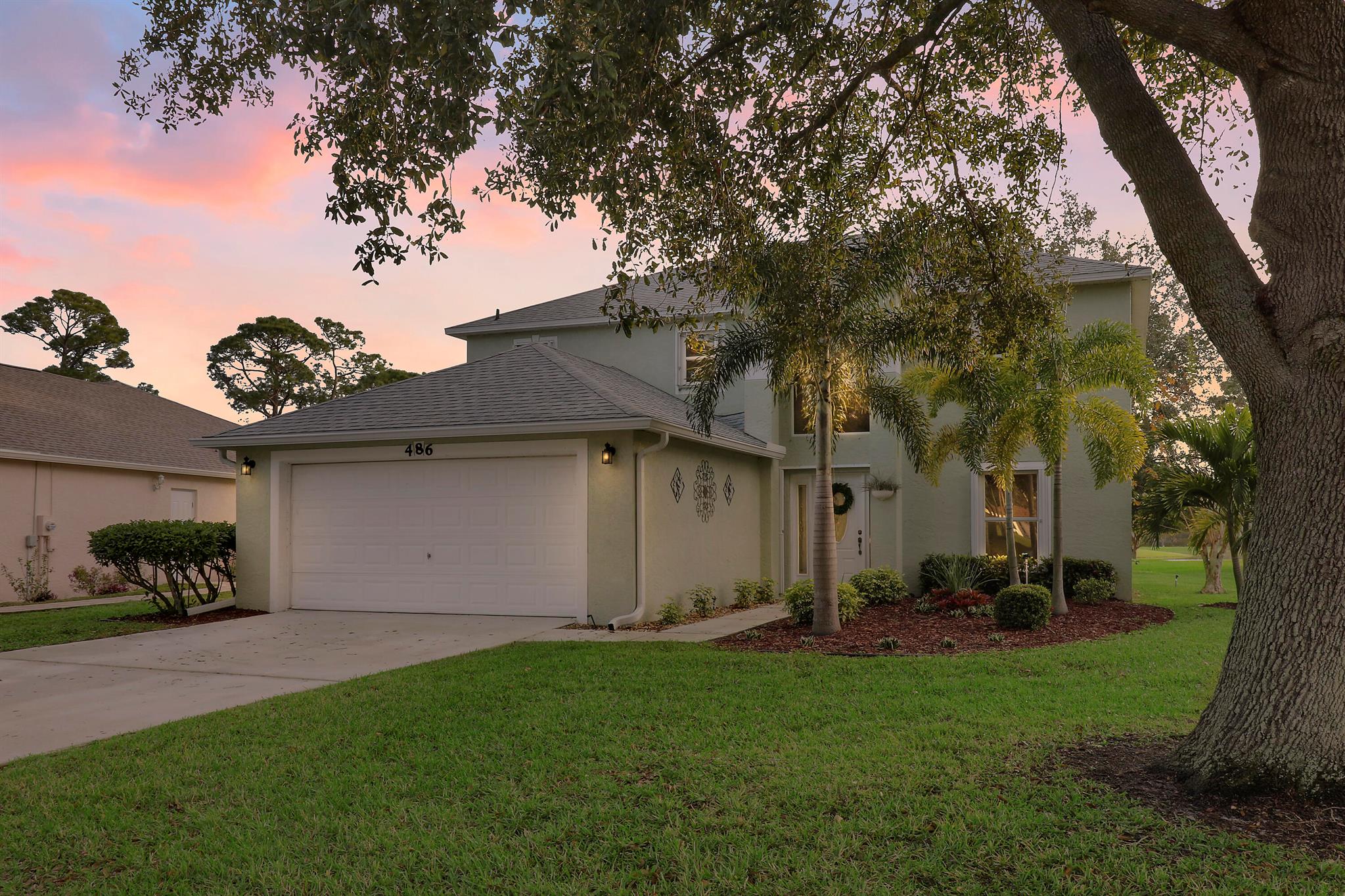 Sawgrass Lakes - Residential