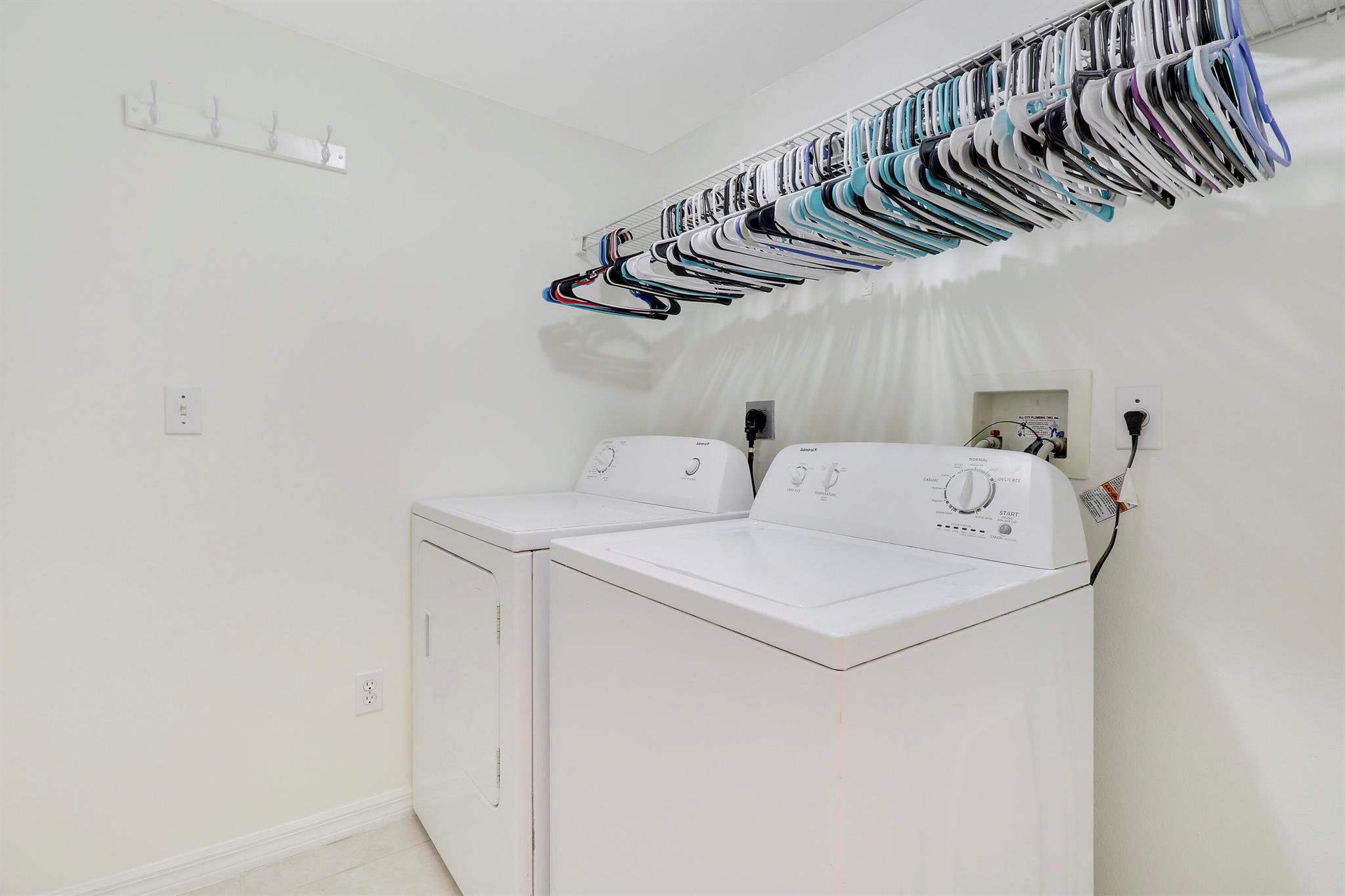 Sawgrass Lakes - Residential