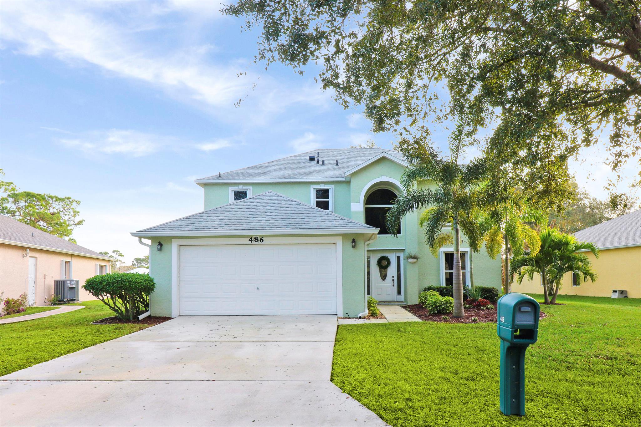 Sawgrass Lakes - Residential