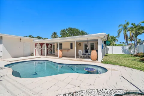 601 SE 2nd Terrace, Pompano Beach, FL MLS: F10500734
