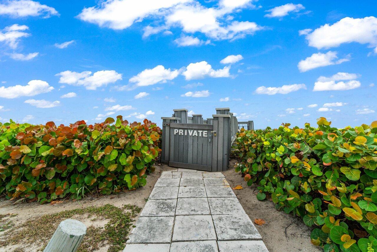 VILLAS OF OCEAN RIDGE CONDO - Residential