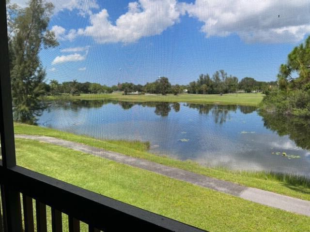 Fantastic 2/2 located in the heart of Royal Palm Beach! Close to all of the shops and restaurants you can dream and a straight shot to downtown West Palm Beach. Super clean, light, bright, and spacious, this condo features a large master bedroom with a huge walk in closet and an additional full size closet. No lack of storage in this unit. In unit washer and dryer. Wonderful patio with a view of Royal Palm Beach golf course. 615 min credit and 2.5 times the rent as income required. 1 pet allowed maximum 30lbs. Call for more info!