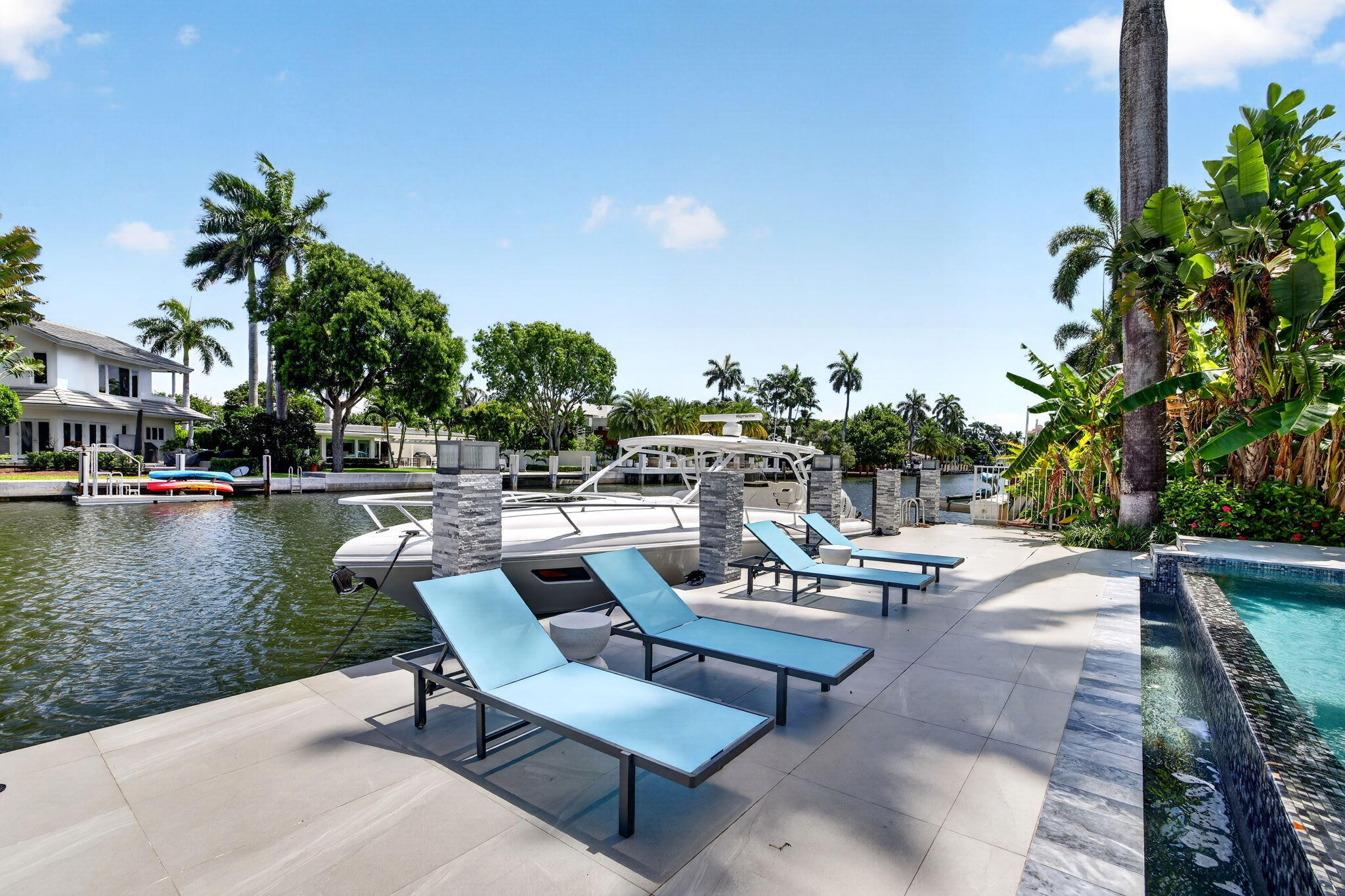 PELICAN ISLE - Residential