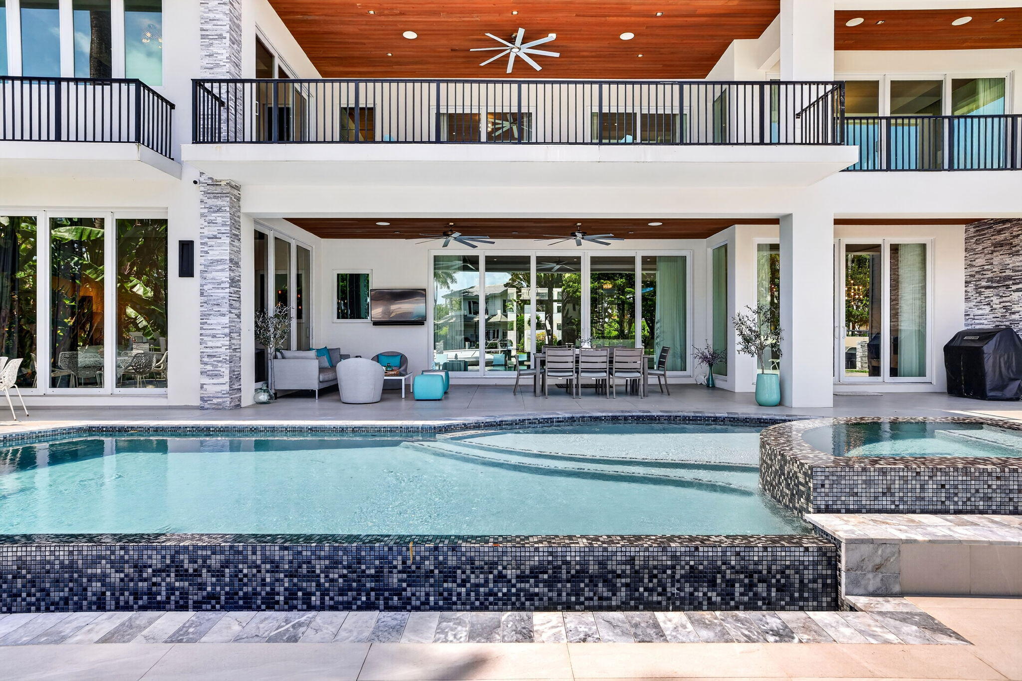 PELICAN ISLE - Residential