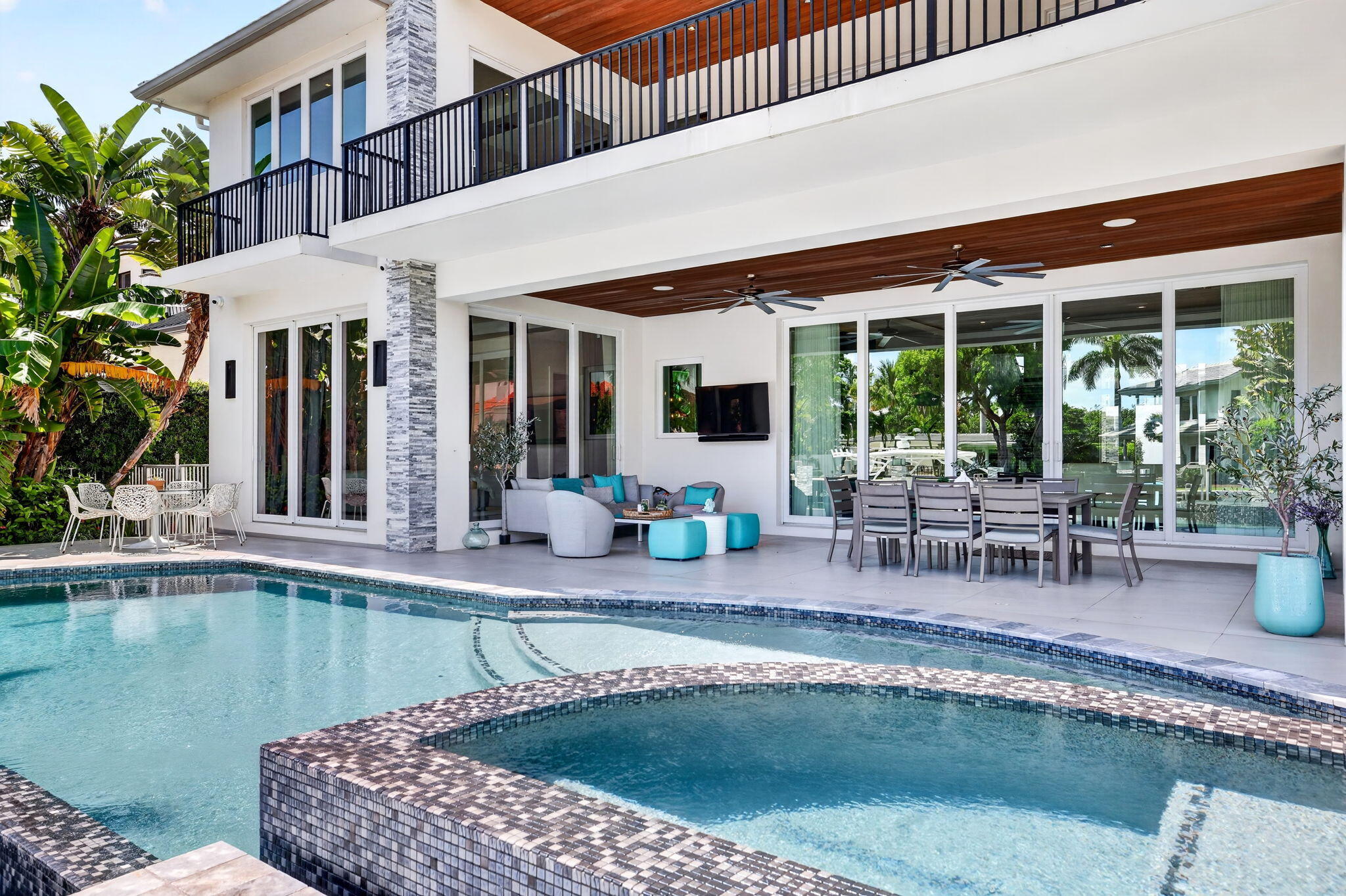 PELICAN ISLE - Residential
