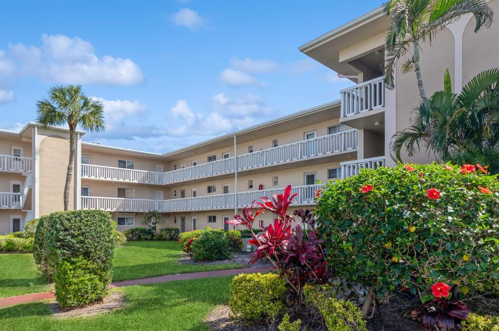 Photo of 2668 Garden Drive N #105, Lake Worth, FL 33461 (MLS # R11054287)