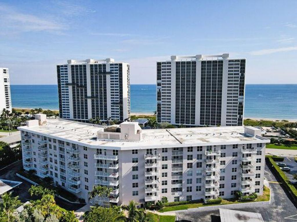 Photo of 2851 S Ocean Boulevard #4d, Boca Raton, FL 33432 (MLS # R11050490)