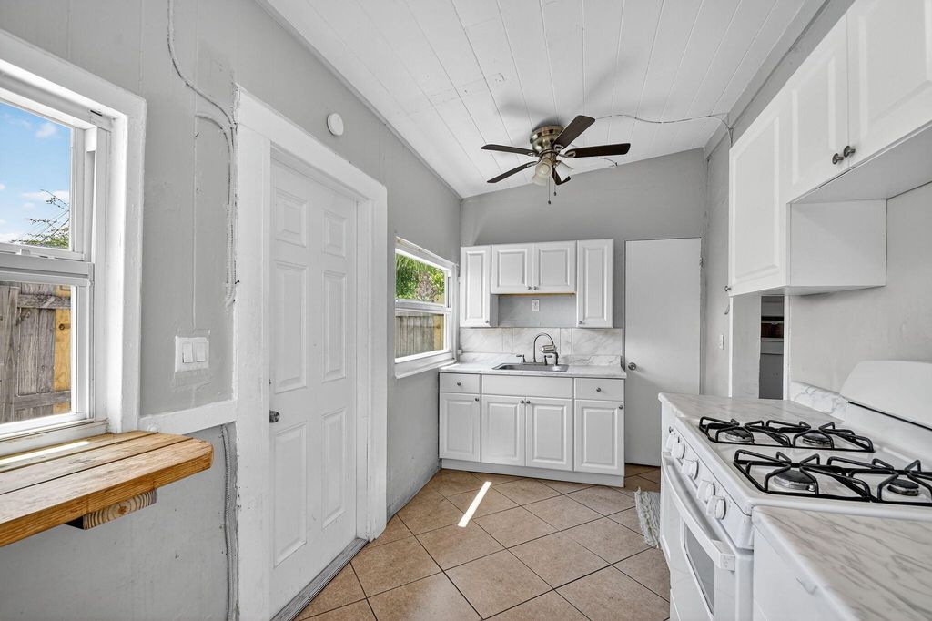 Photo of 412 Macy Street #Back House, West Palm Beach, FL 33405 (MLS # R11111173)