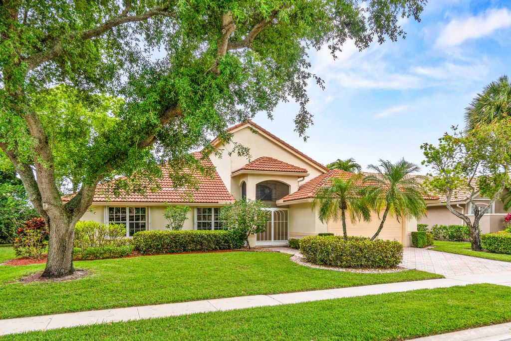 Photo of 6952 Grenelefe Road, Boynton Beach, FL 33437 (MLS # B26019576)