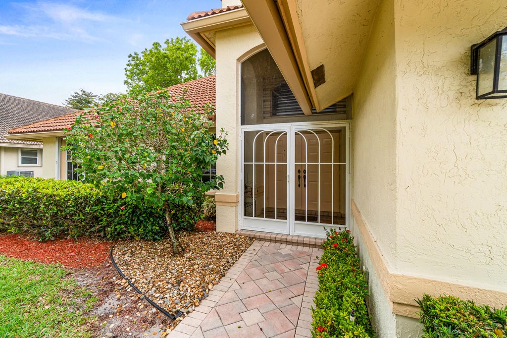 Photo of 6952 Grenelefe Road, Boynton Beach, FL 33437 (MLS # B26019576)