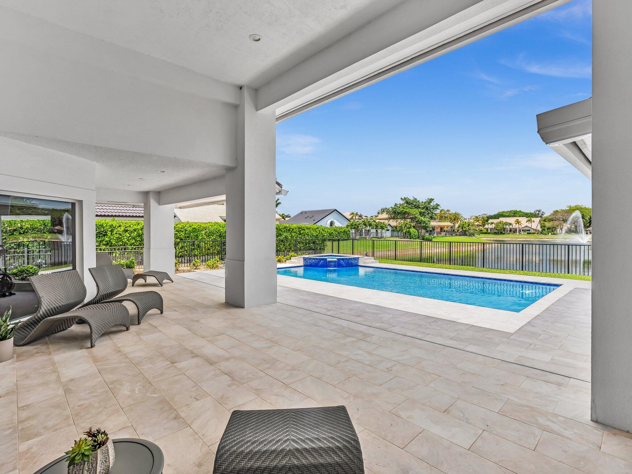 ENCANTADA - Residential