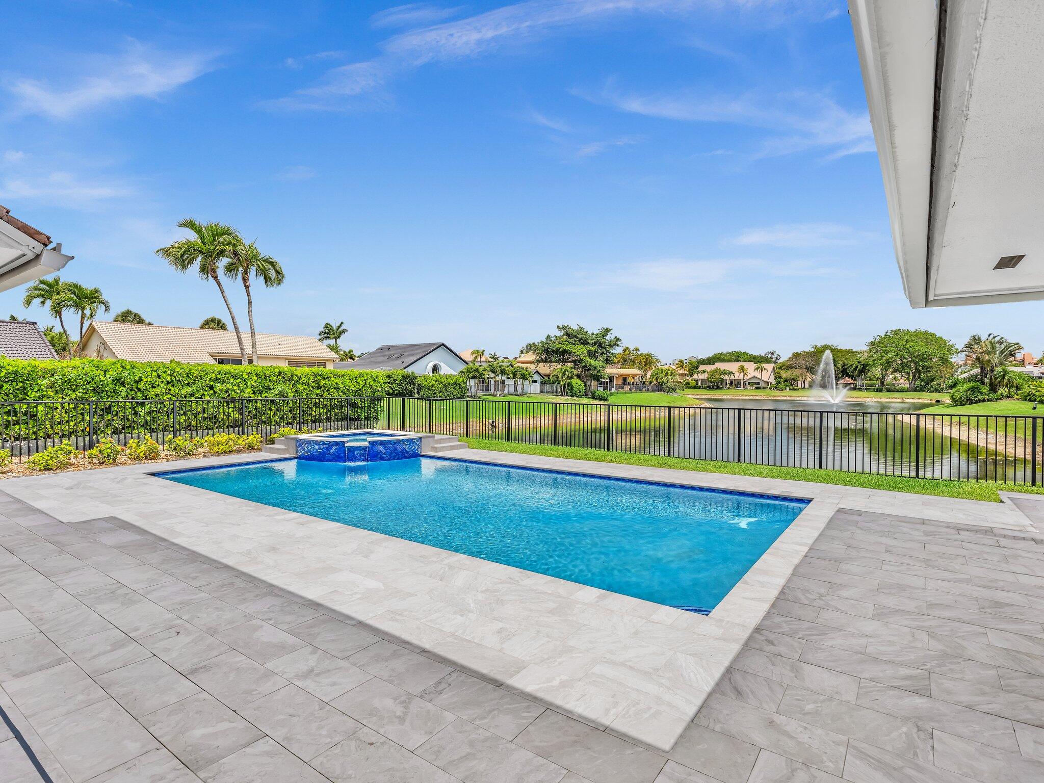 ENCANTADA - Residential