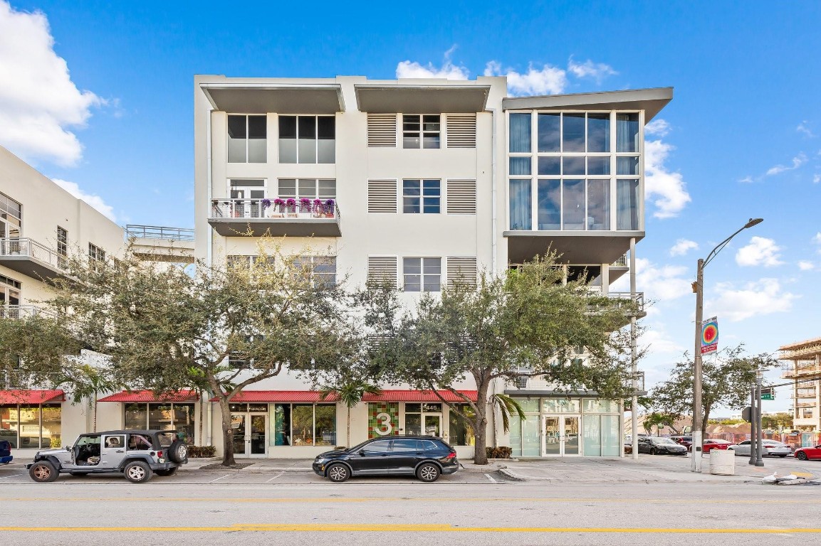 Avenue Lofts - Residential