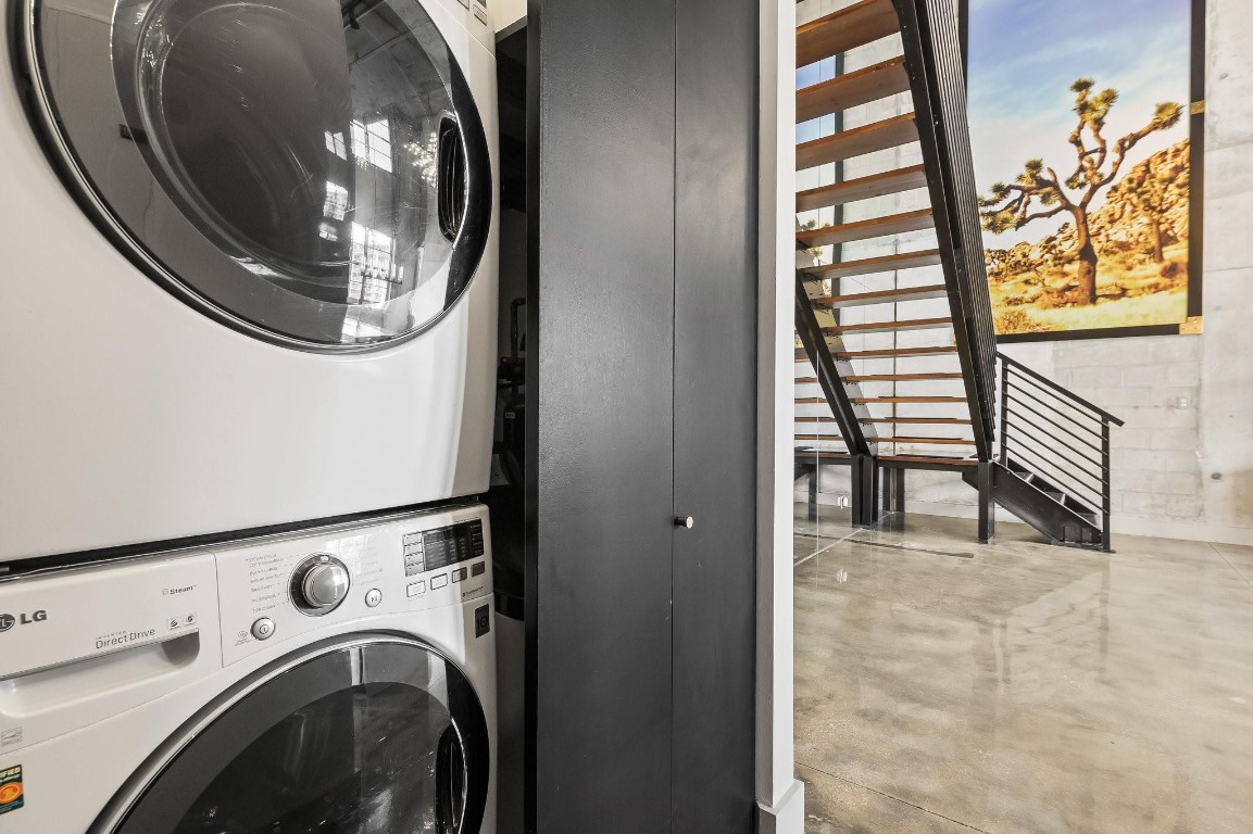 Avenue Lofts - Residential