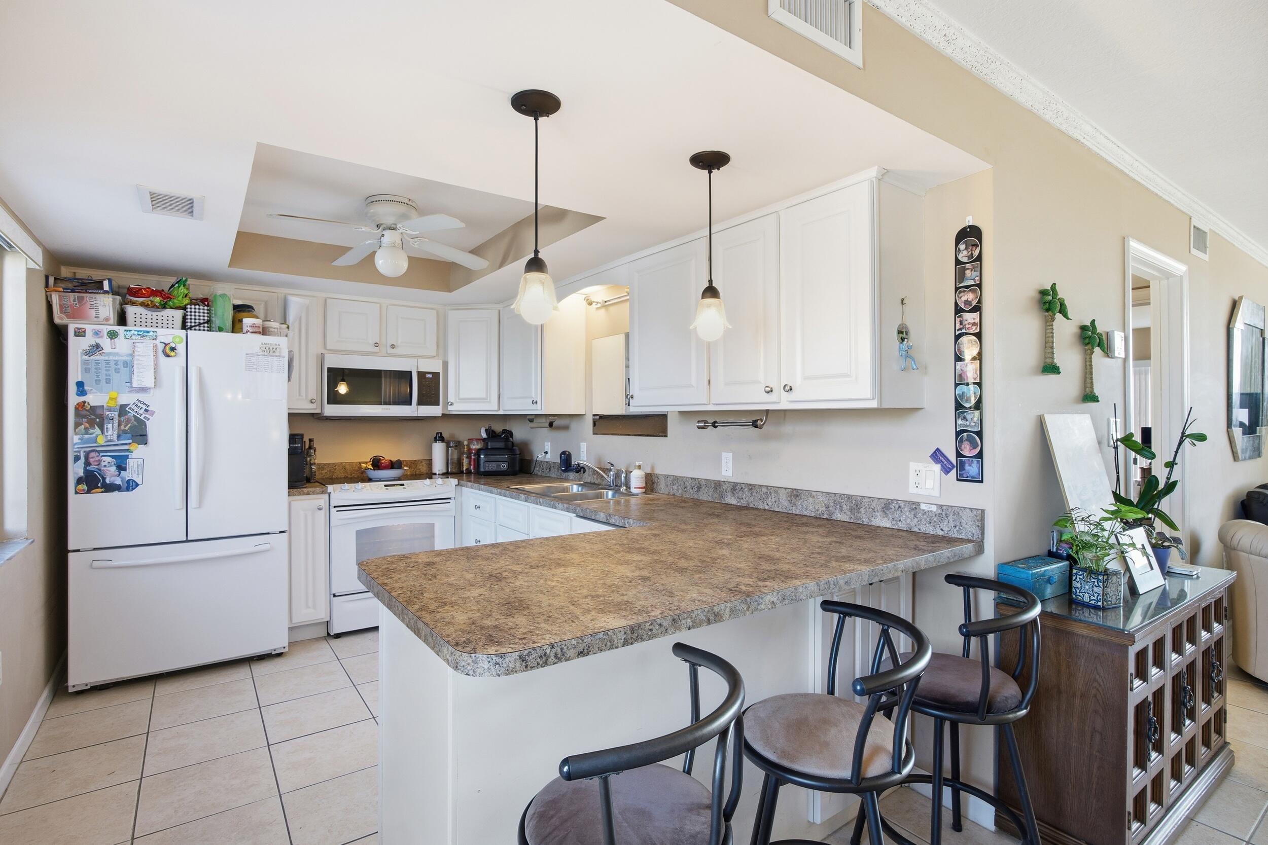 CATAMARAN LL CONDOMINIUM - Residential