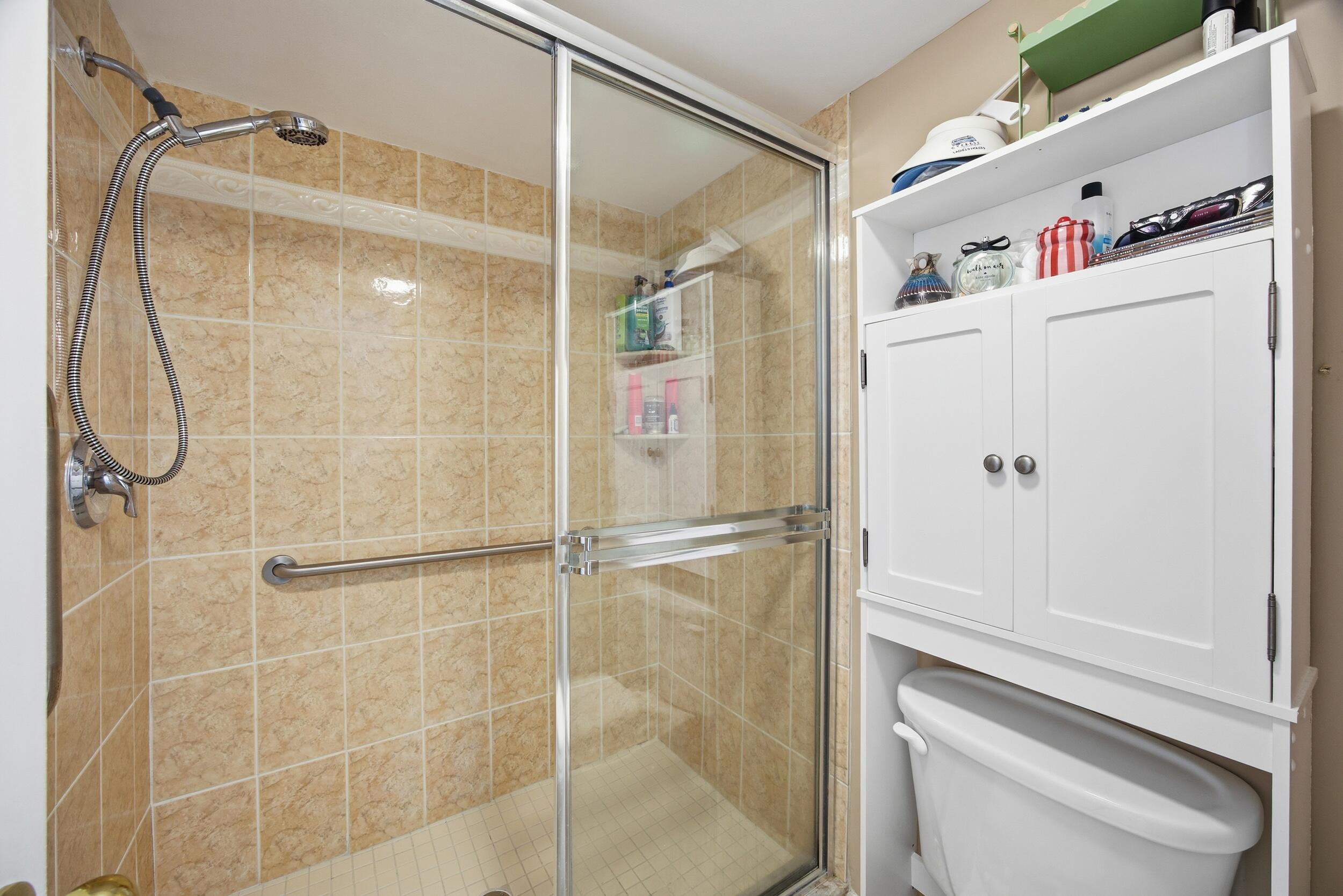 CATAMARAN LL CONDOMINIUM - Residential