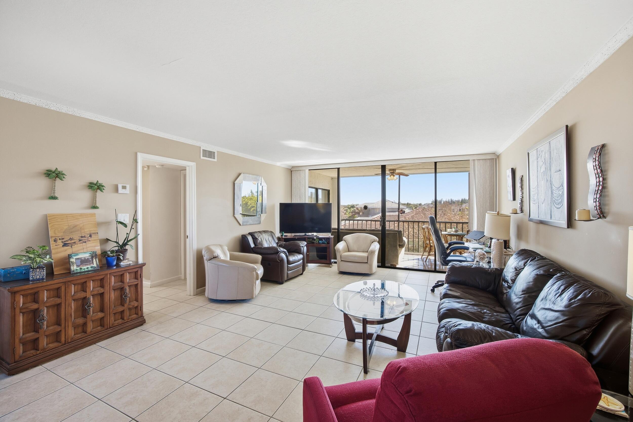 CATAMARAN LL CONDOMINIUM - Residential