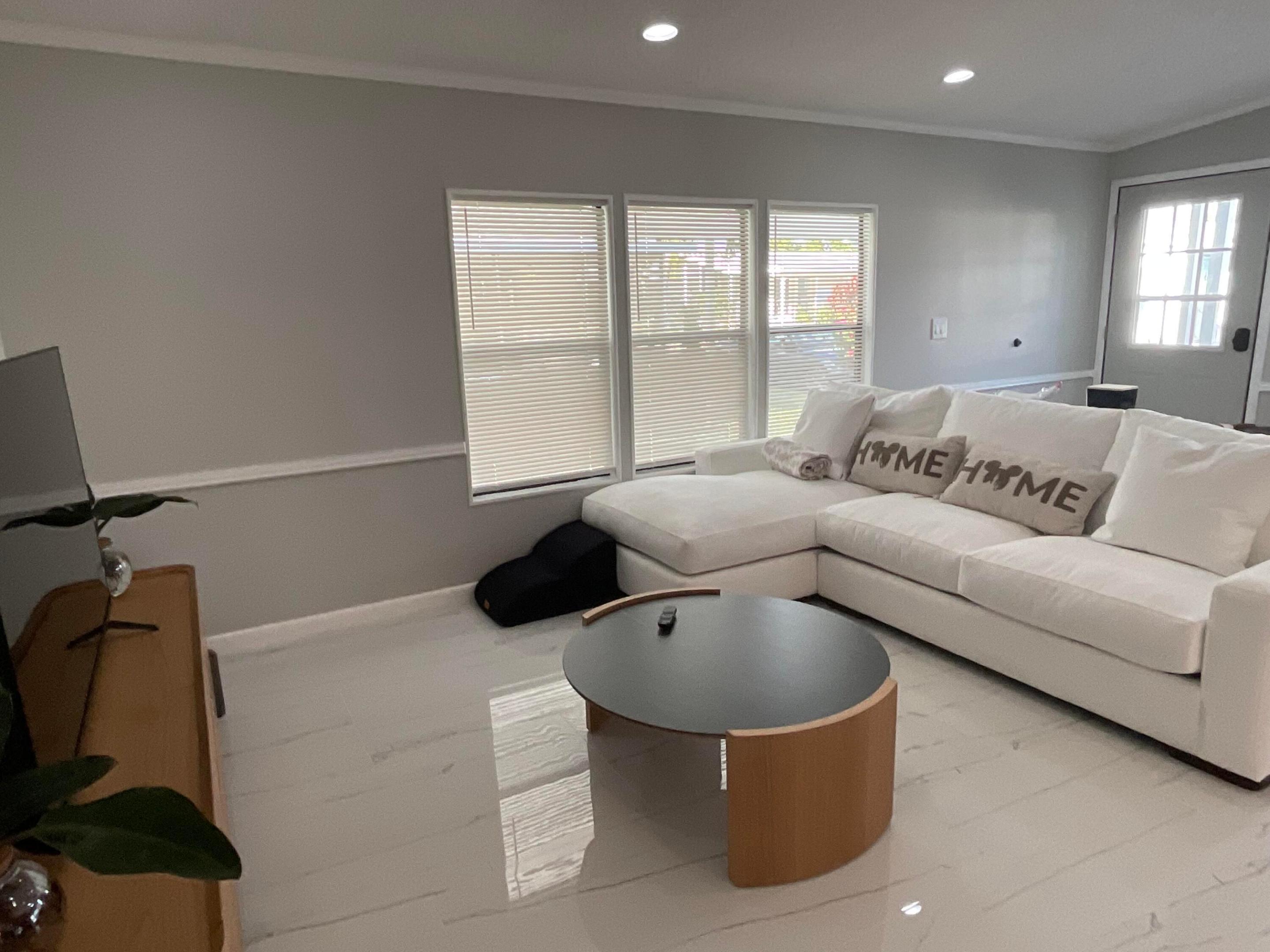 SUNNY SOUTH ESTATES - Residential Lease