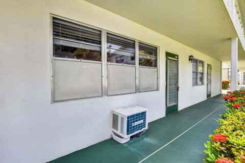 Tiny photo for 290 OAKRIDGE Q #290, Deerfield Beach, FL 33442 (MLS # B26052384)