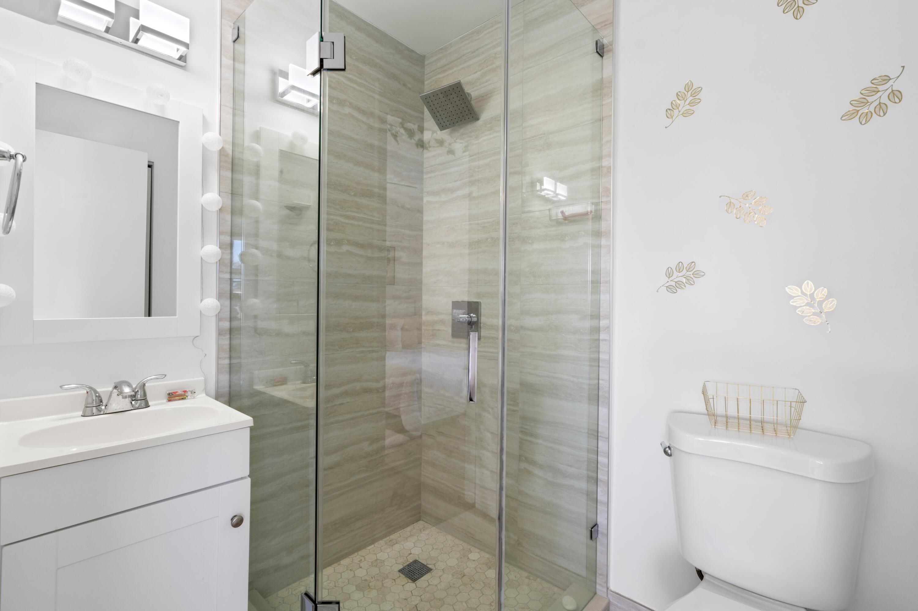 PINES OF DELRAY CONDO ONE,TWO AND THREE - Residential Lease