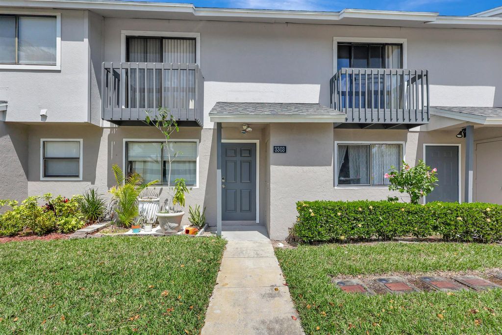 Photo of 3303 Poolside Drive #3, Greenacres, FL 33463 (MLS # R10972085)