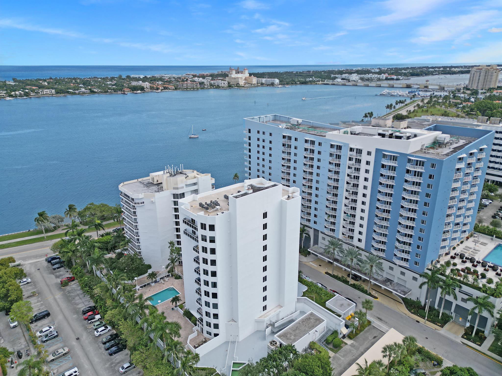 VILLA LOFTS CONDO - Residential