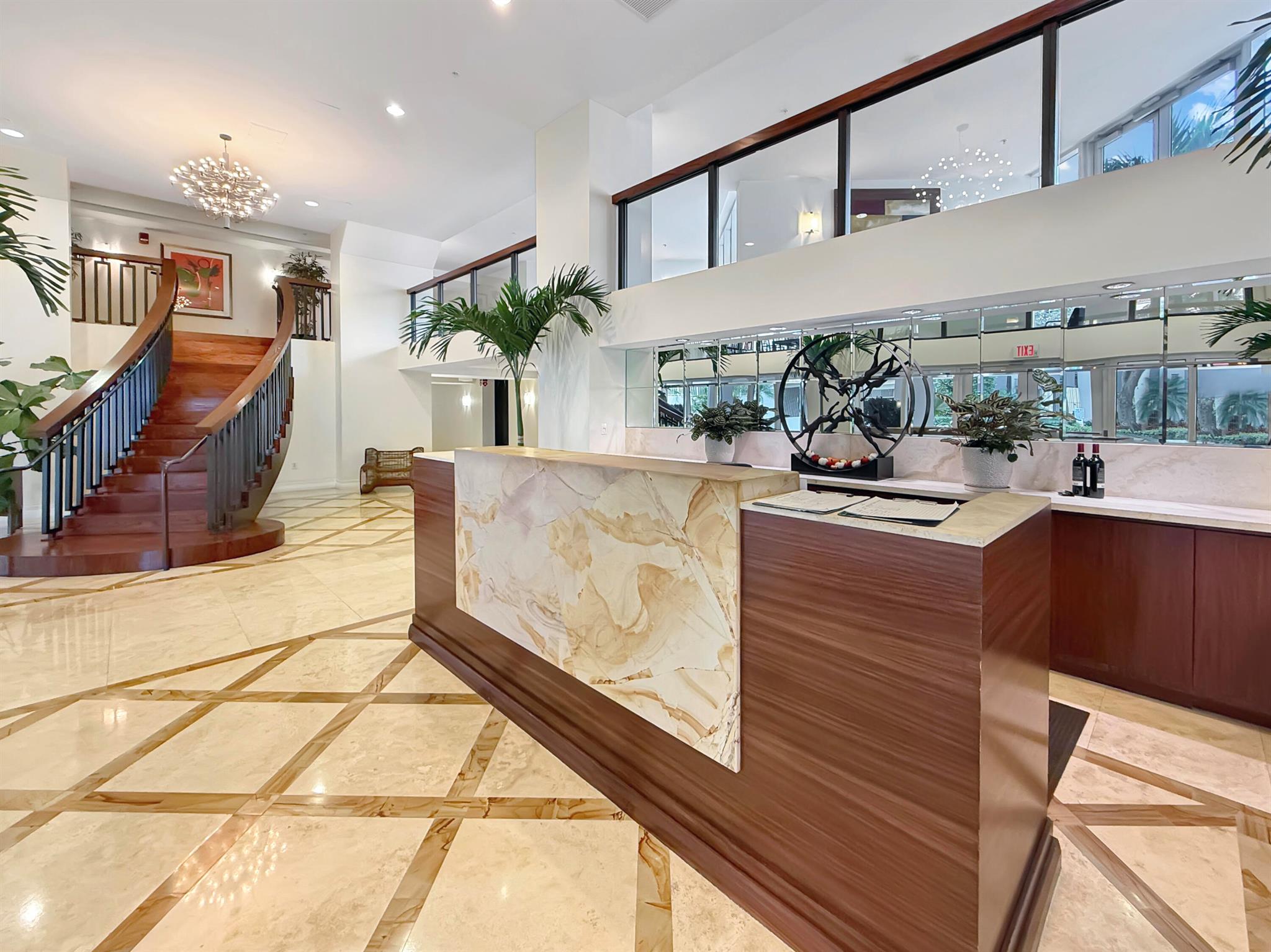 VILLA LOFTS CONDO - Residential