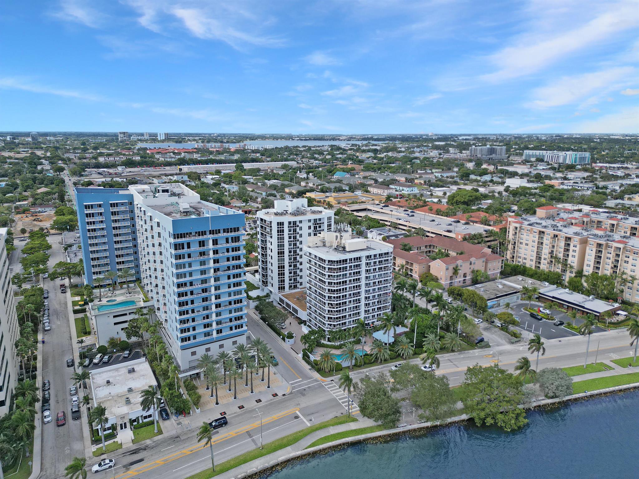 VILLA LOFTS CONDO - Residential