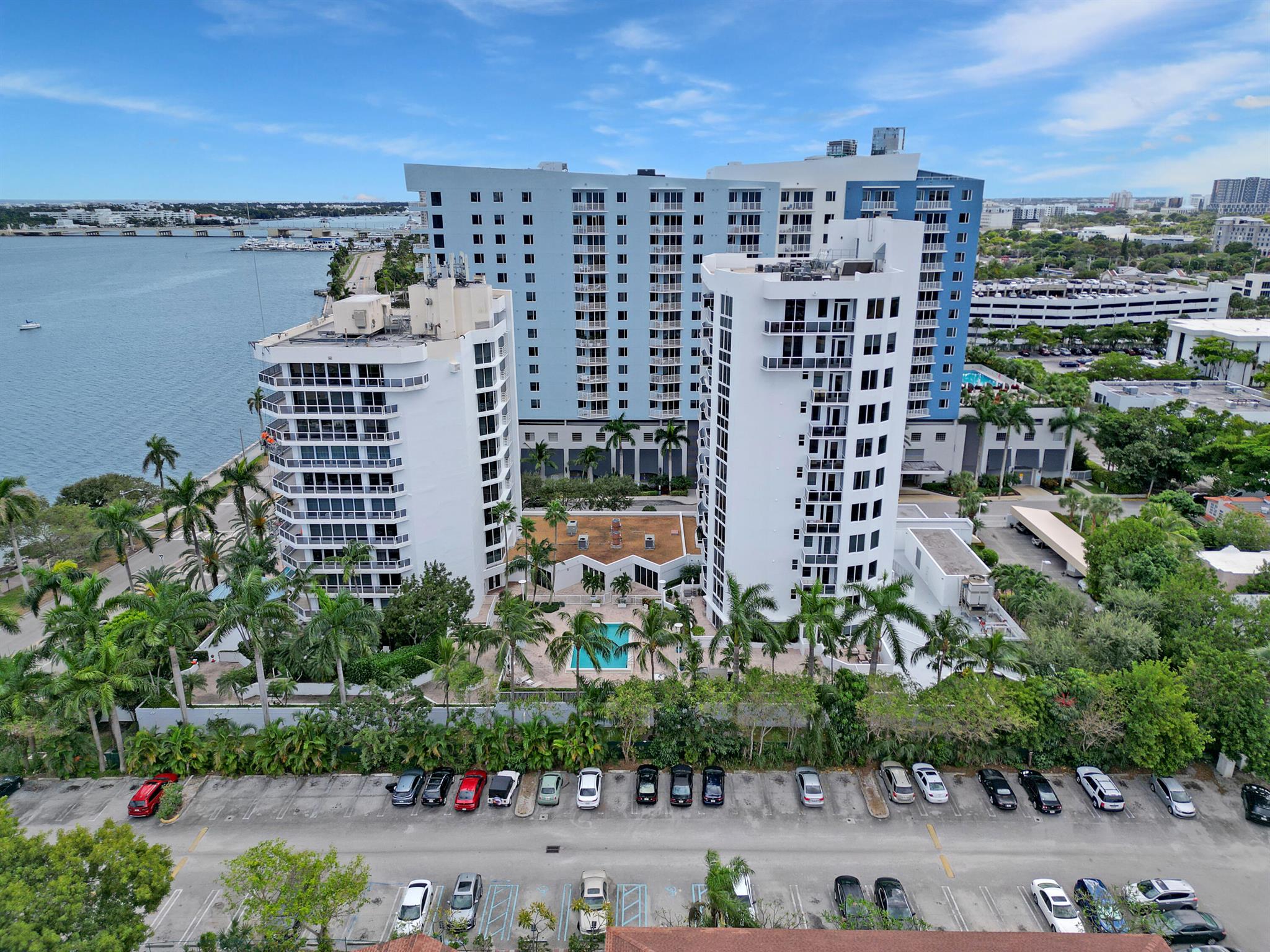 VILLA LOFTS CONDO - Residential