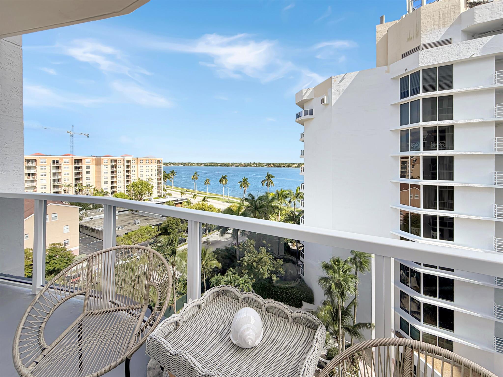 VILLA LOFTS CONDO - Residential