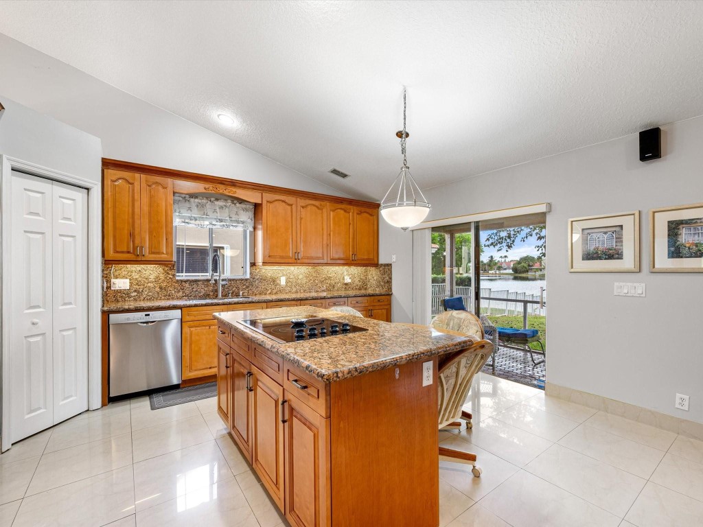 Ameritrail Sec Two 151-28 - Residential