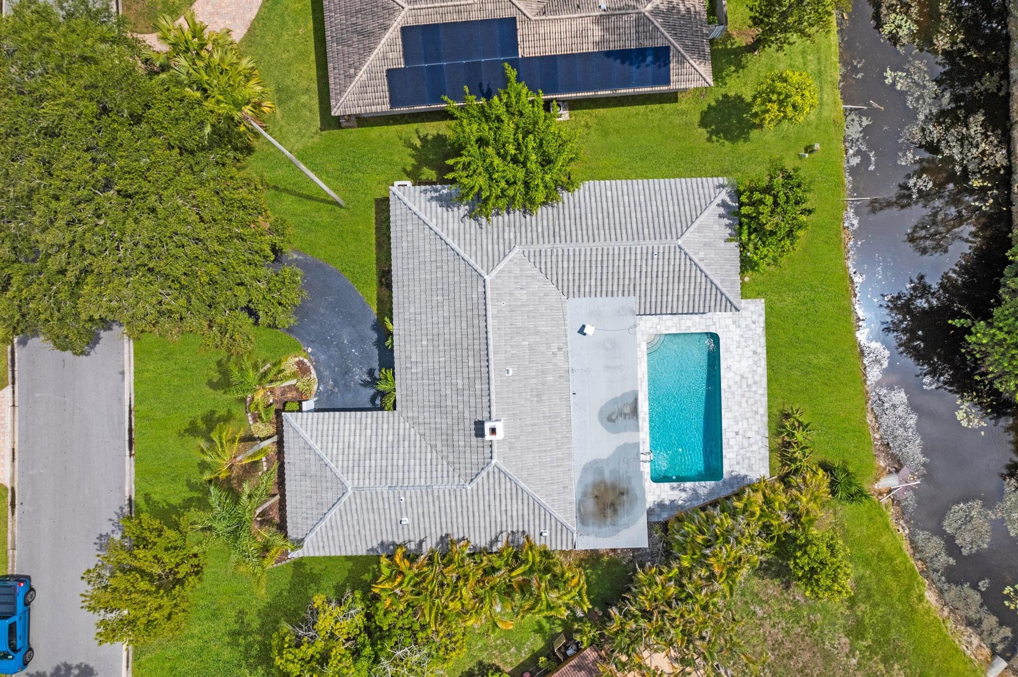 1833 NW 104th Avenue