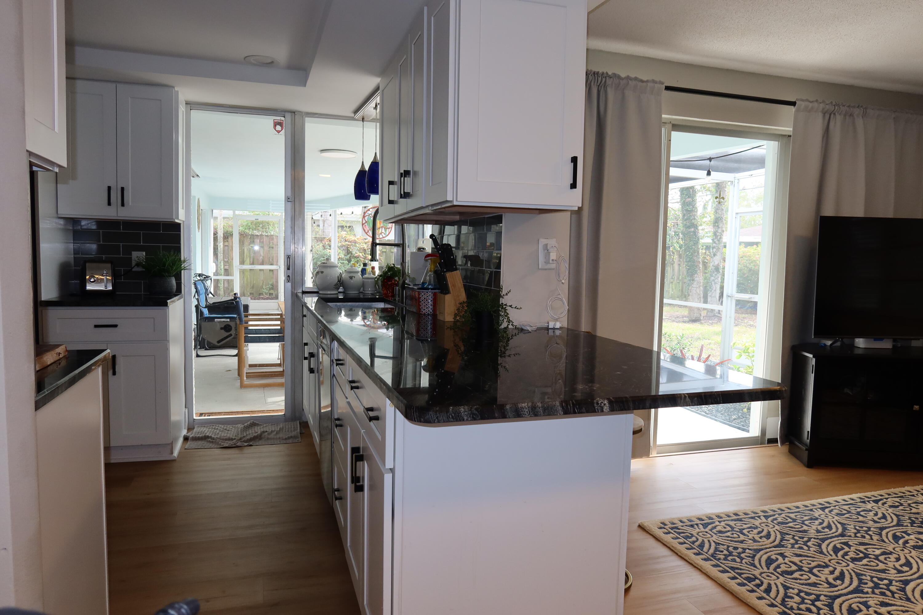 BOCA RATON SQUARE UNIT 13 - Residential Lease