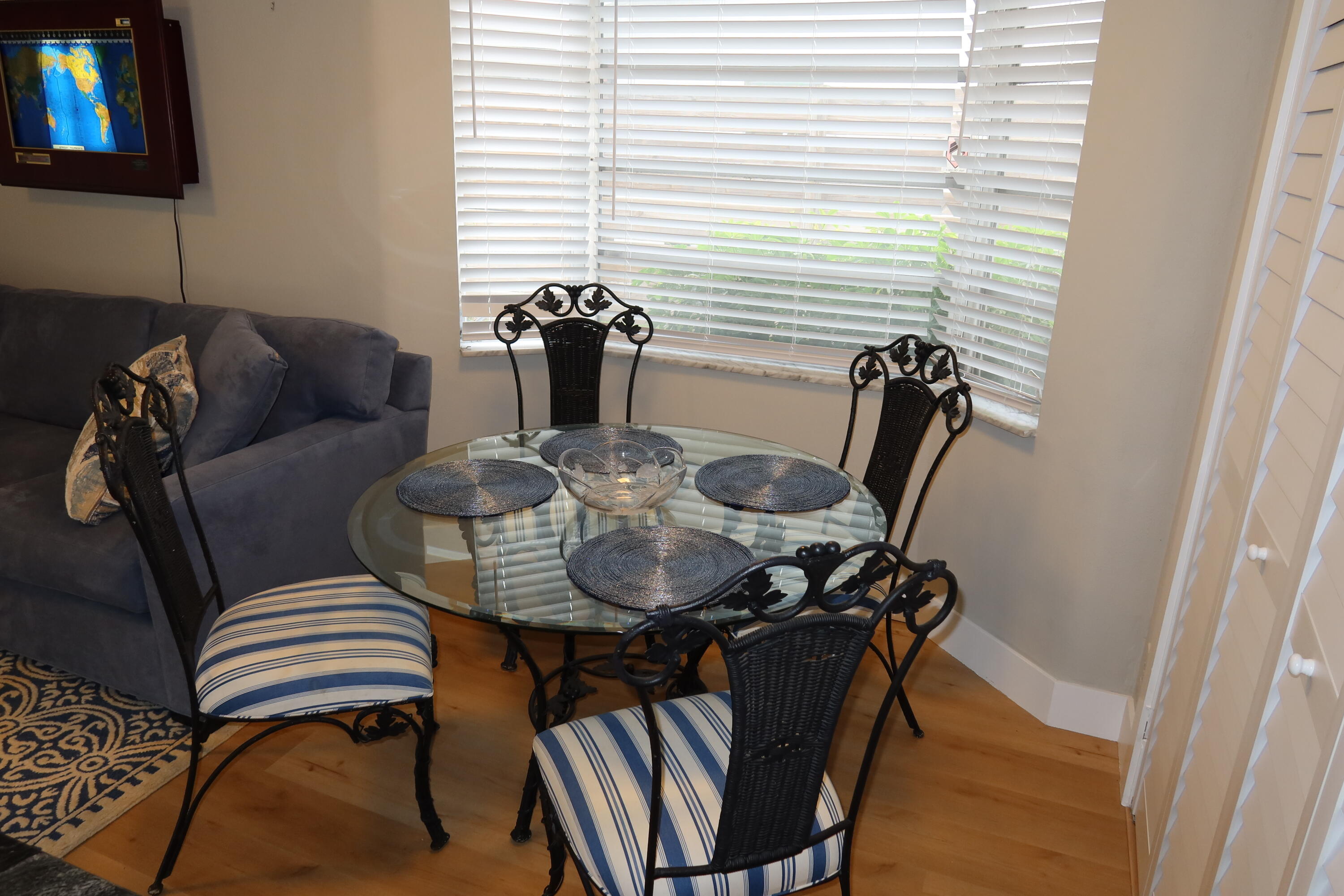 BOCA RATON SQUARE UNIT 13 - Residential Lease