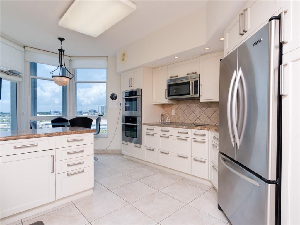 CORNICHE - Residential