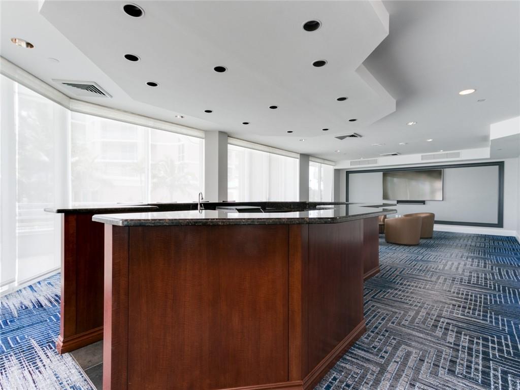 CORNICHE - Residential