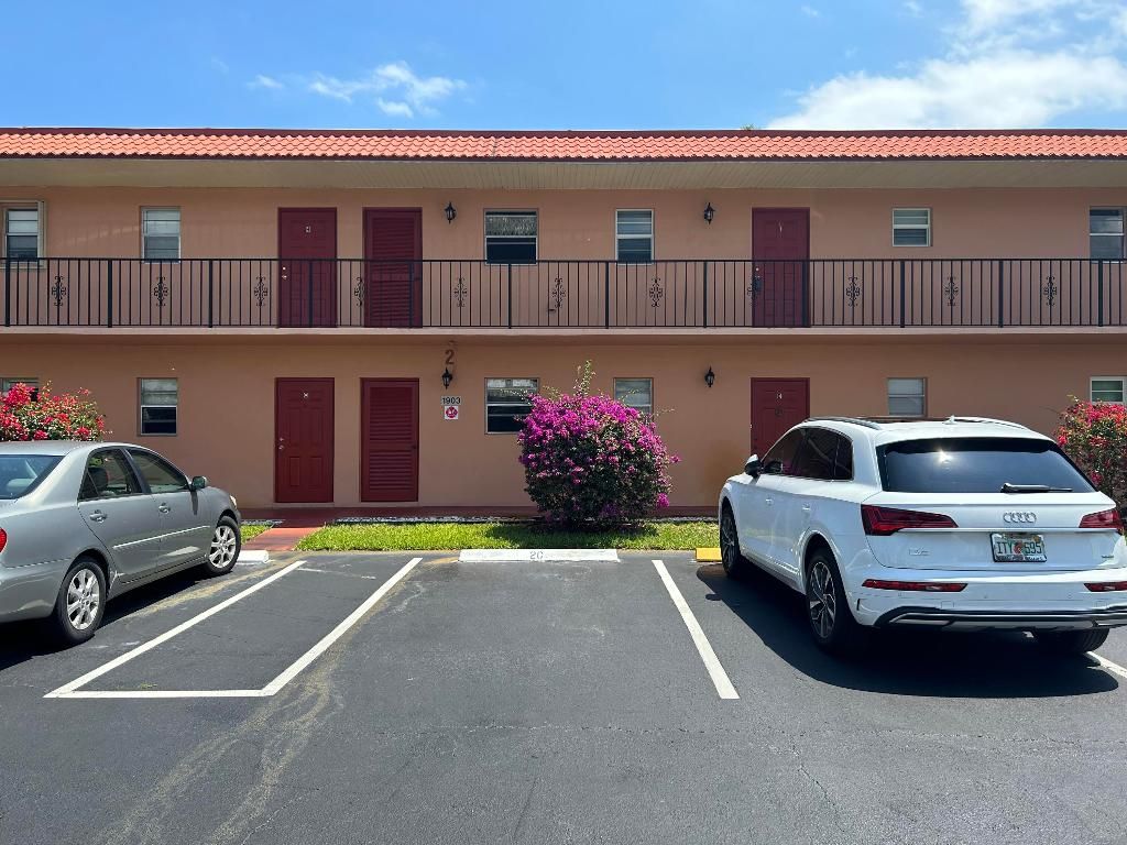 Photo of 1903 SW Palm City Road #J, Stuart, FL 34994 (MLS # R10882075)